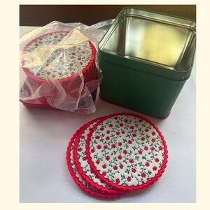 Potpourri Press Vintage Square Tin with Beautiful Floral Coasters